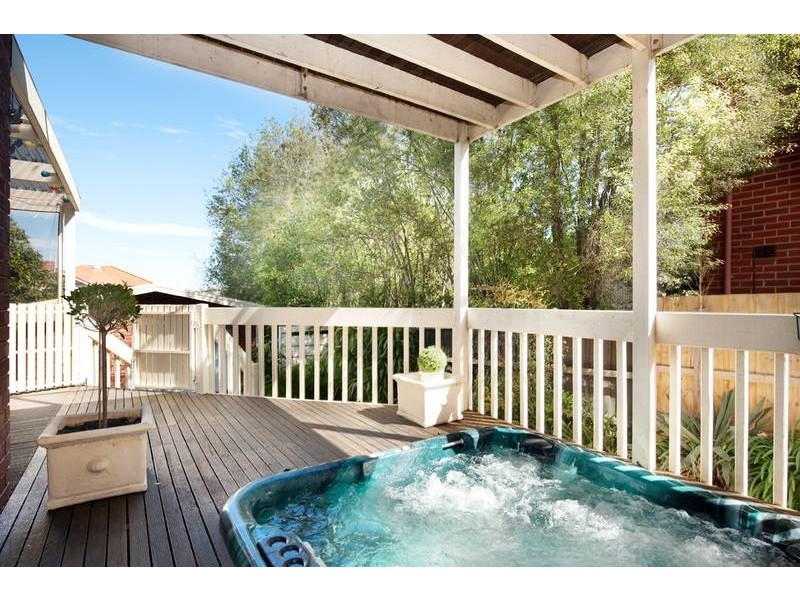 22 Staughton Road, Glen Iris VIC 3146