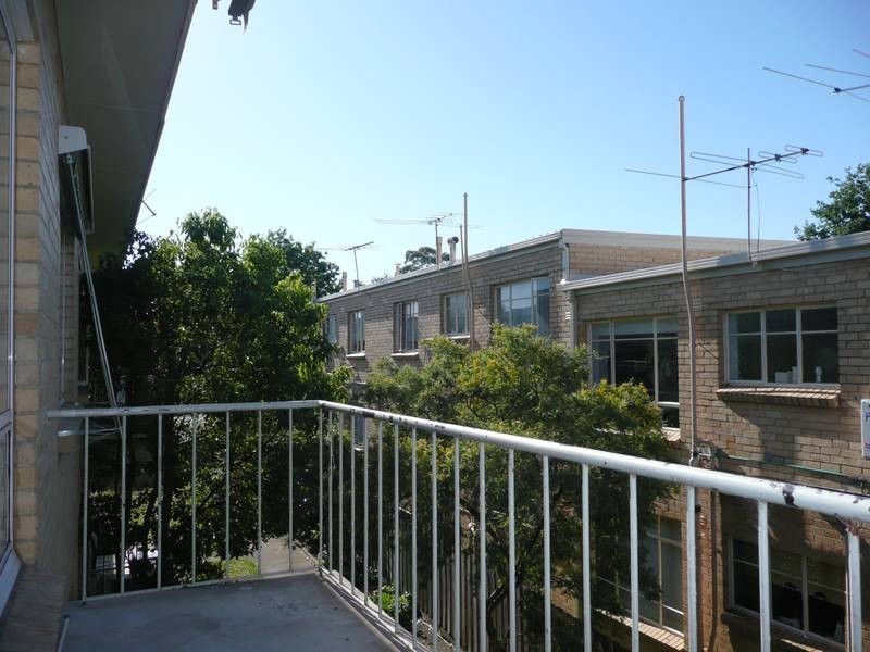 10/9 Acheron Avenue, Camberwell VIC 3124