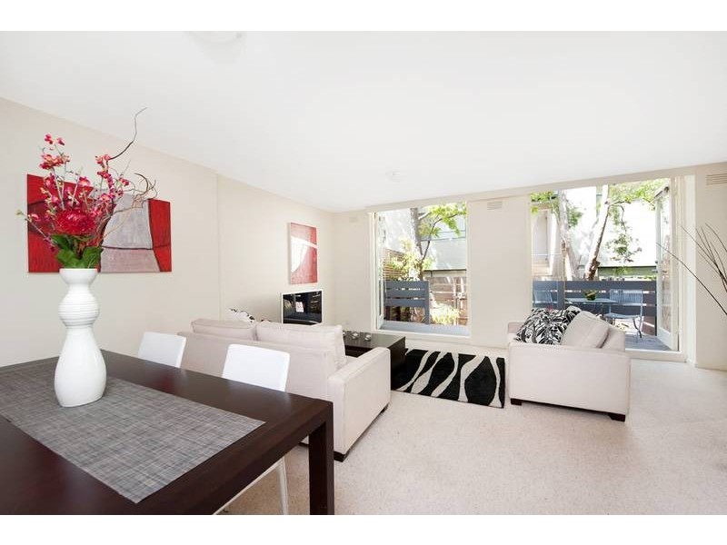2/28 Tivoli Place, South Yarra VIC 3141