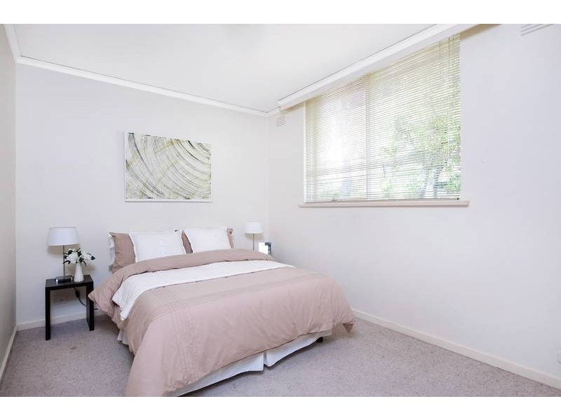 2/28 Tivoli Place, South Yarra VIC 3141