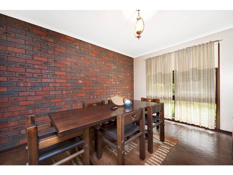 2/32 Kenmare Street, Mont Albert VIC 3127