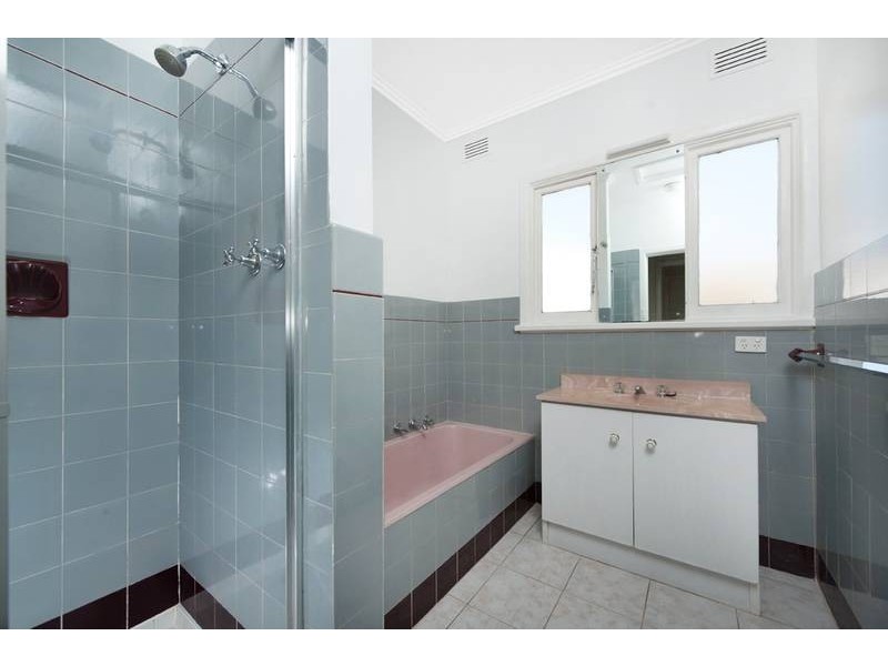 31 Leopold Street, Burwood VIC 3125