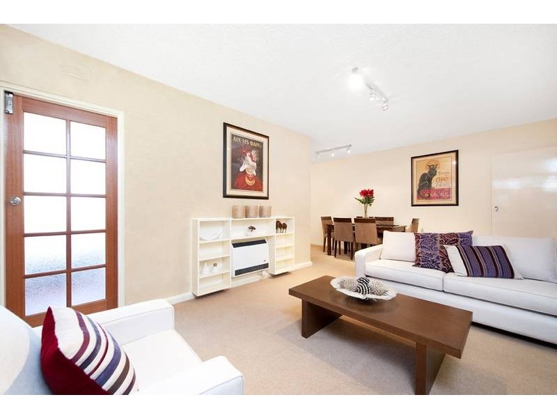 4/9 Osborne Ave, Glen Iris VIC 3146