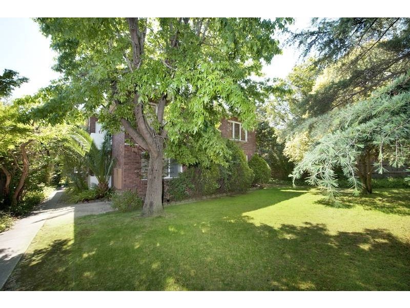 4/9 Osborne Ave, Glen Iris VIC 3146