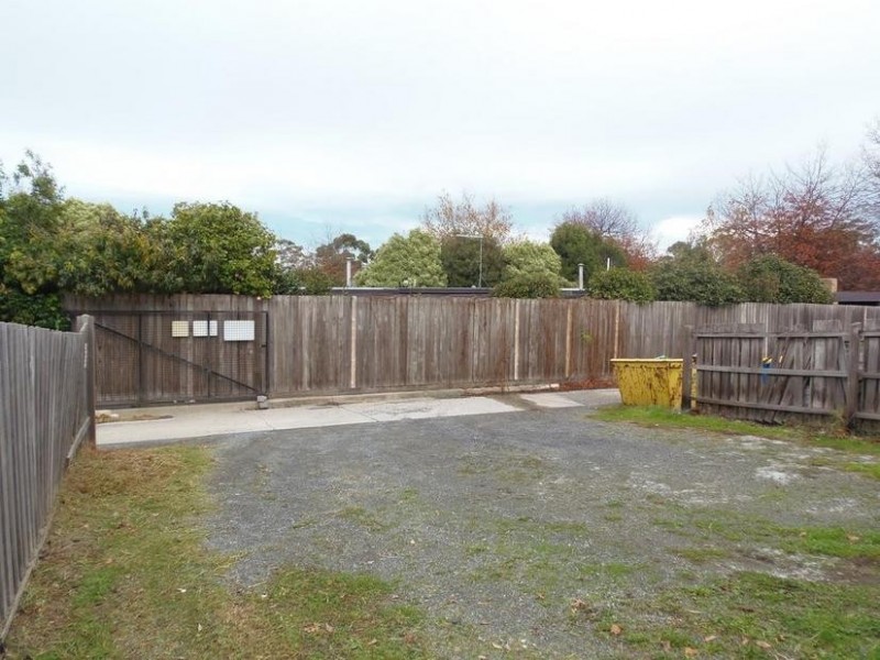 98 Canterbury Road, Canterbury VIC 3126