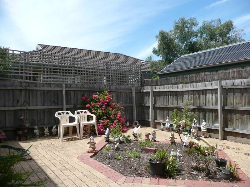 1 Cromwell Street, Burwood VIC 3125