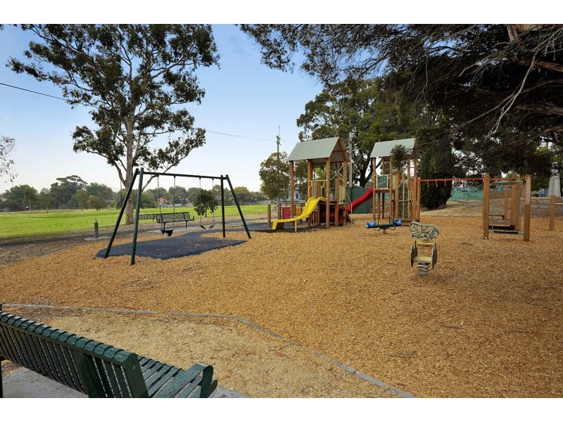 7/383 Warrigal Road, Burwood VIC 3125