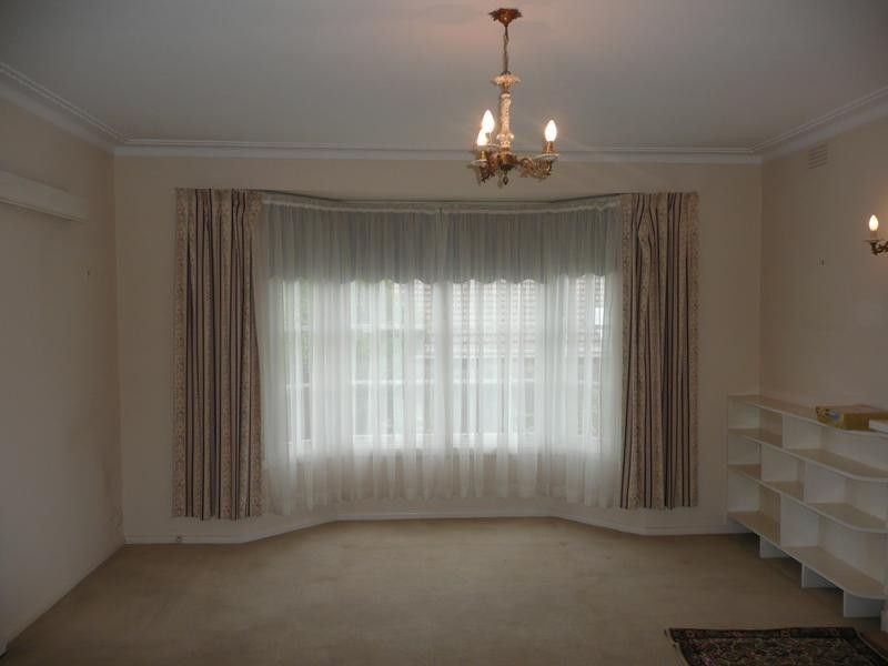 2/9 Through Road, Camberwell VIC 3124