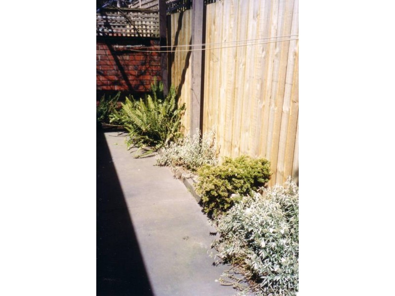 2/28 Hillside Parade, Glen Iris VIC 3146