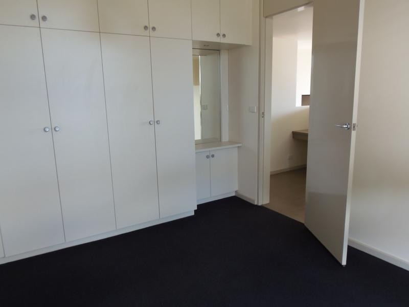 2/29 Donna Buang Street, Camberwell VIC 3124