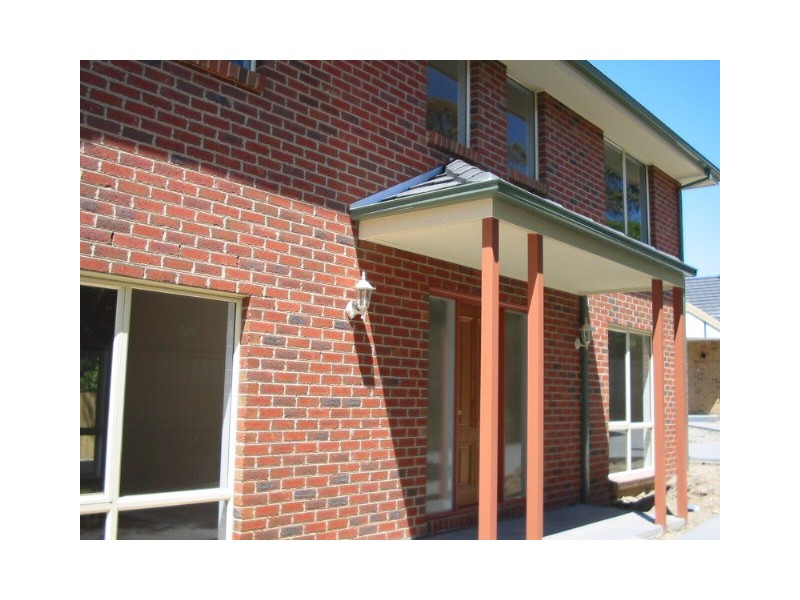 2/20 Van Ness Avenue, Glen Iris VIC 3146