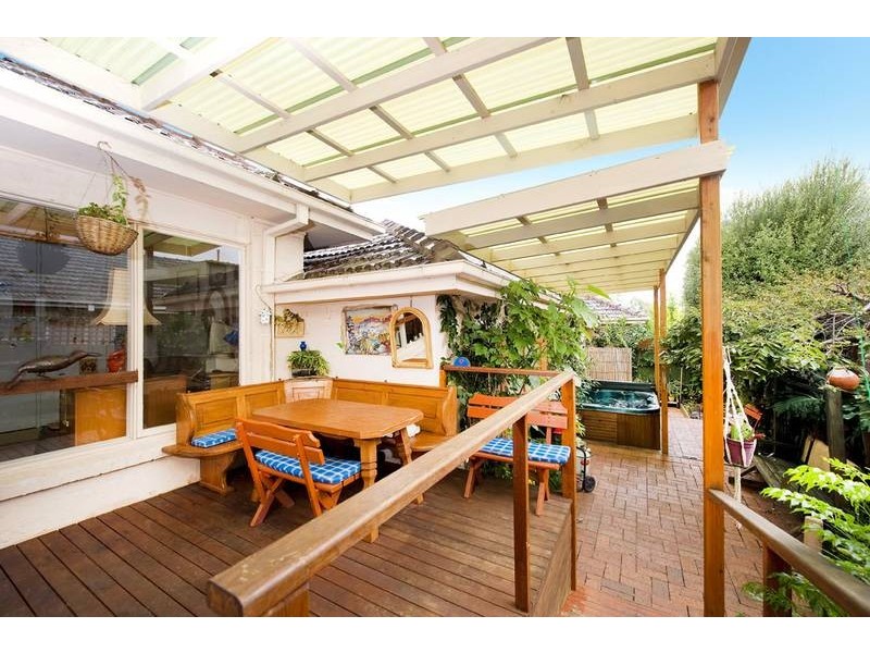 2/253 Highfield Road, Camberwell VIC 3124