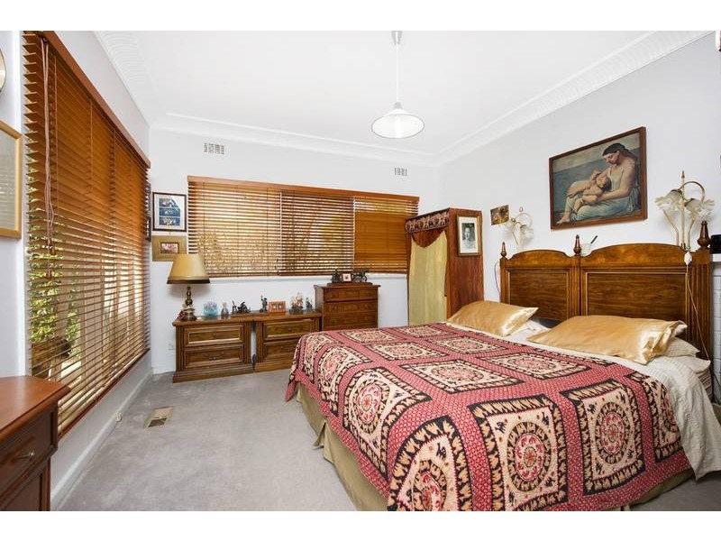 2/253 Highfield Road, Camberwell VIC 3124