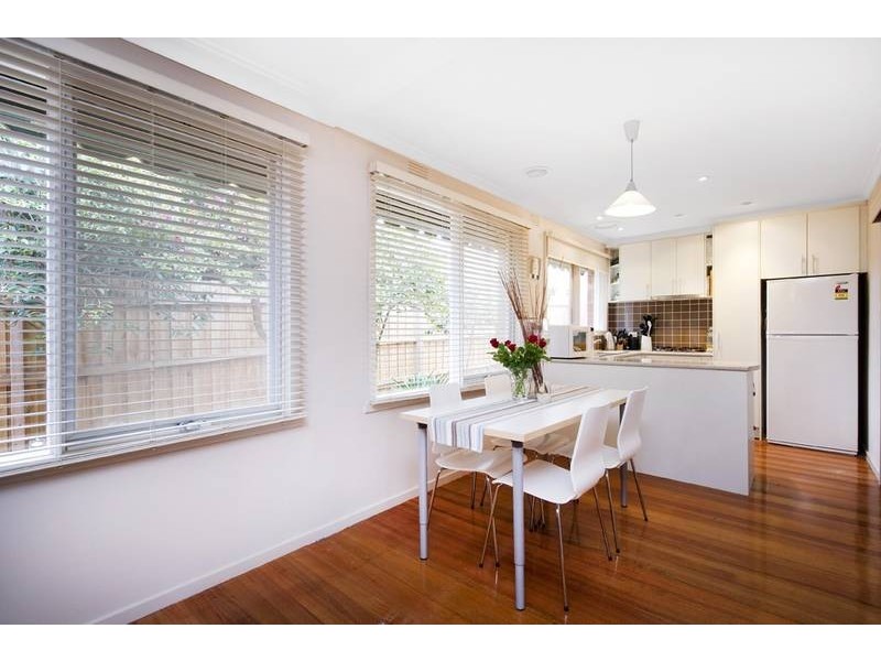 4/10 Dickens Street, Glen Iris VIC 3146