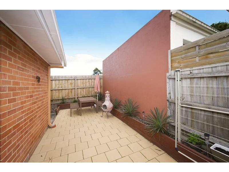 4/10 Dickens Street, Glen Iris VIC 3146