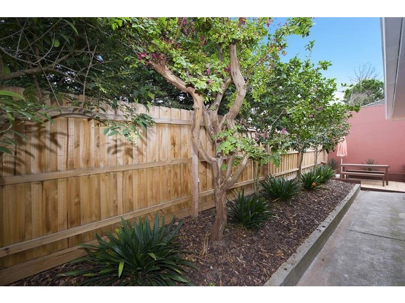 4/10 Dickens Street, Glen Iris VIC 3146