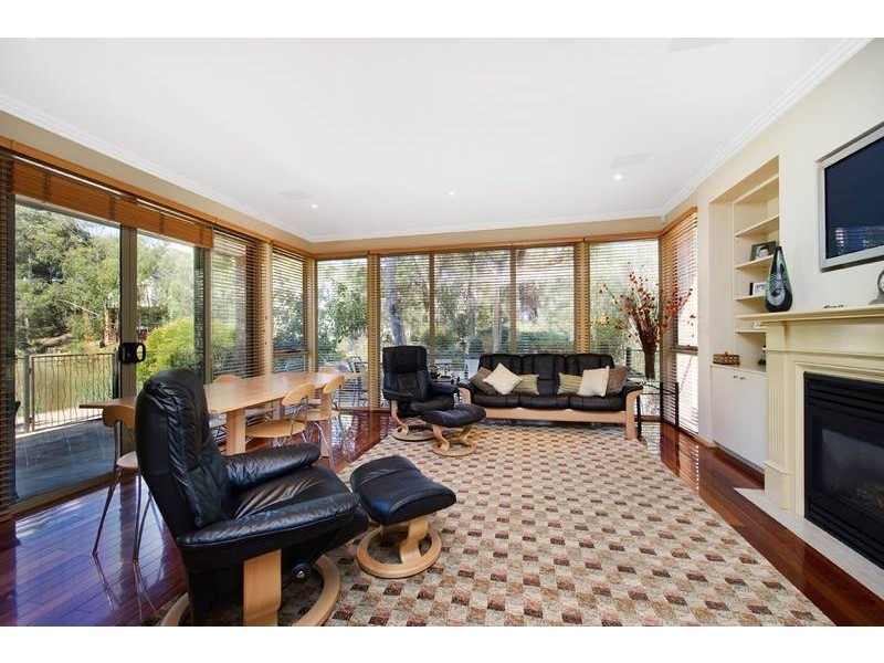4 Lakeview Court, Glen Waverley VIC 3150