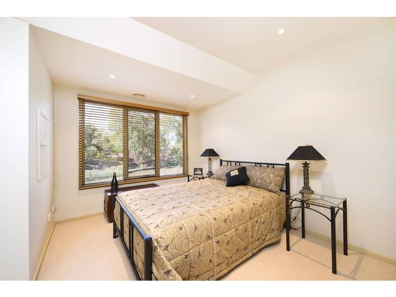 4 Lakeview Court, Glen Waverley VIC 3150