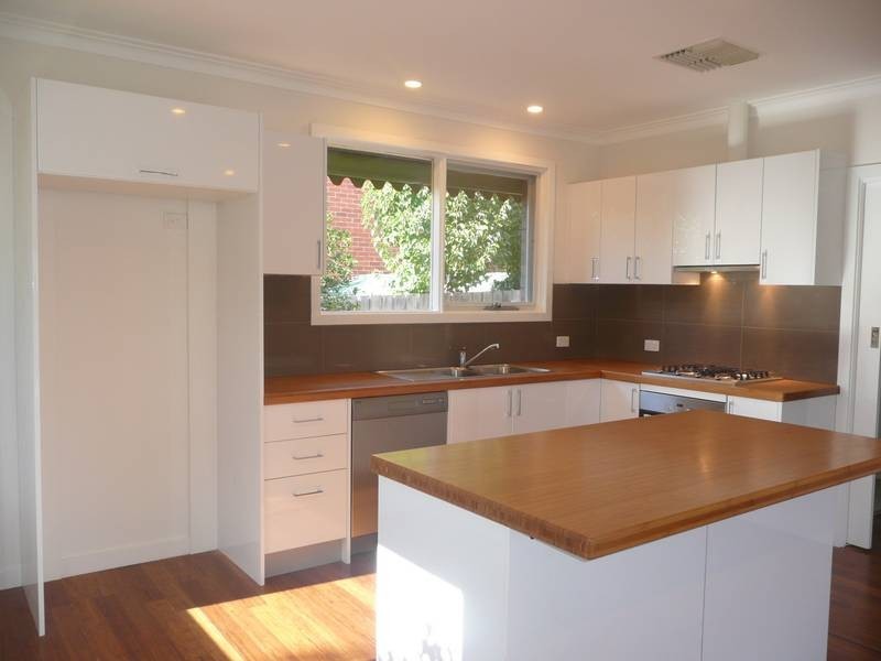 1/18 Regent Street, Camberwell VIC 3124