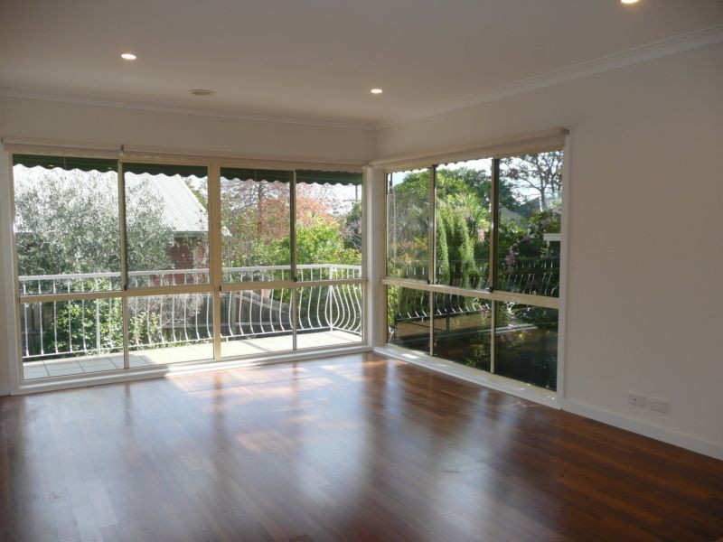 1/18 Regent Street, Camberwell VIC 3124