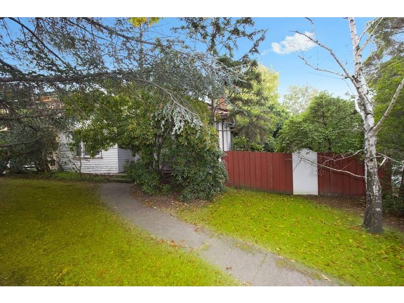 15 Paxton Street, Malvern East VIC 3145