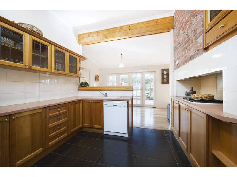 6 Hillside Parade, Glen Iris VIC 3146
