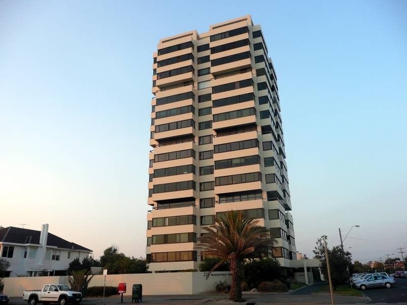 3/225 Beaconsfield Parade, Middle Park VIC 3206