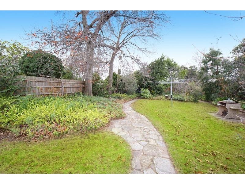 987 Riversdale Rd, Surrey Hills VIC 3127