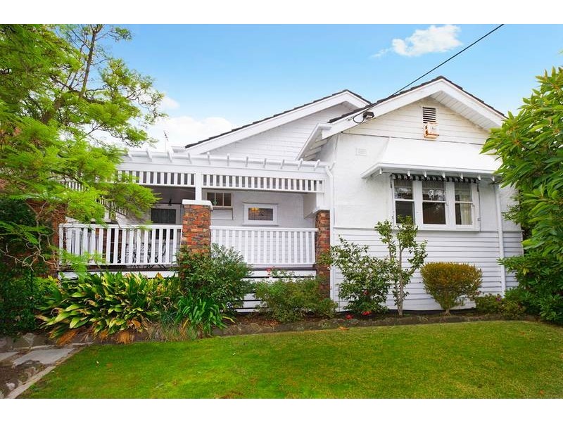 16 Highfield Road, Canterbury VIC 3126