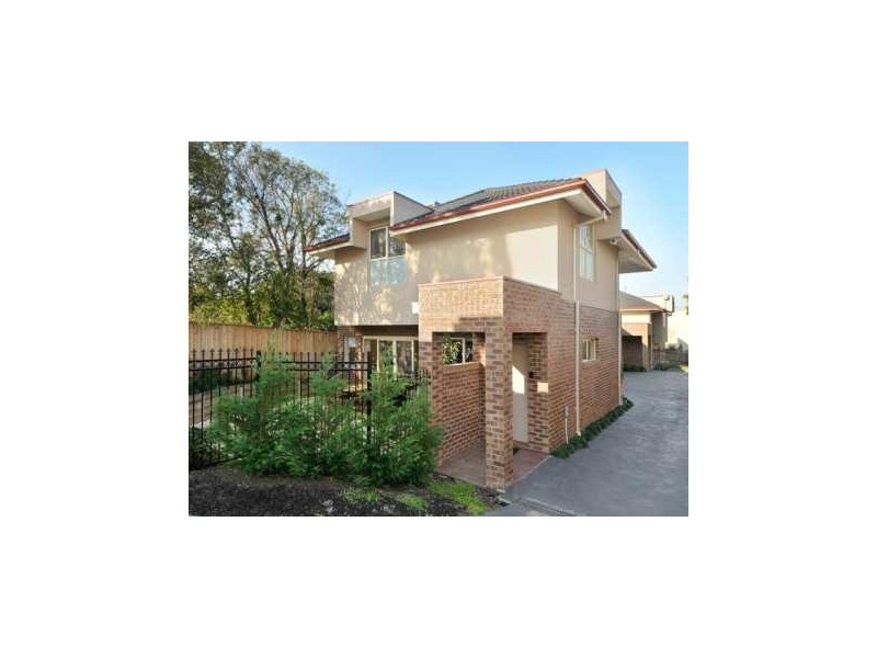2/1040 Toorak Road, Camberwell VIC 3124