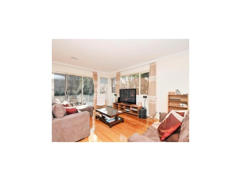 2/1040 Toorak Road, Camberwell VIC 3124
