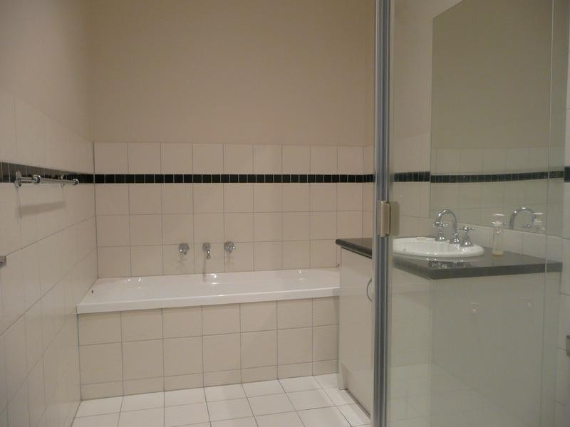 7/4-6 Keogh Street, Burwood VIC 3125