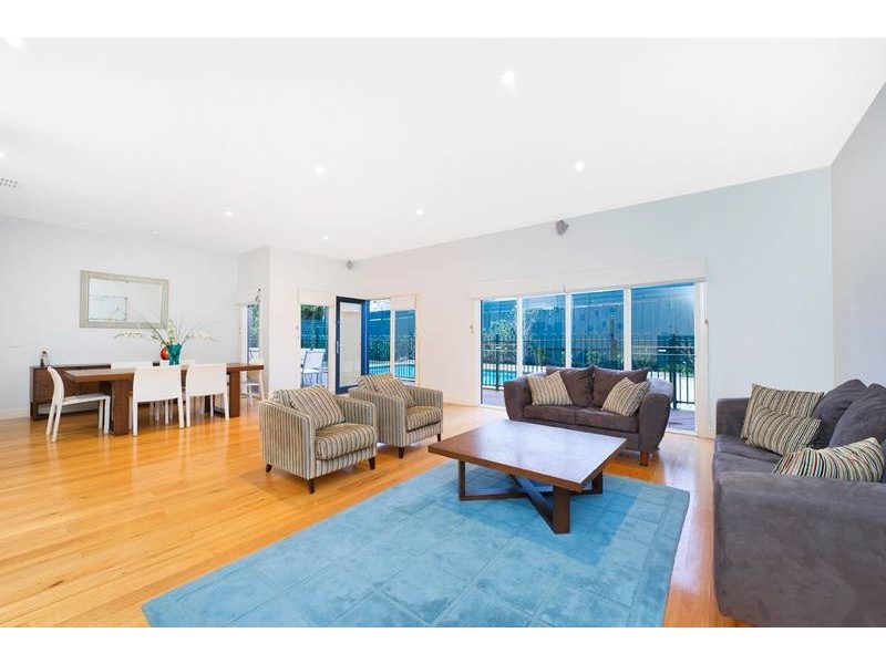 5 Rosemary Grove, Glen Iris VIC 3146