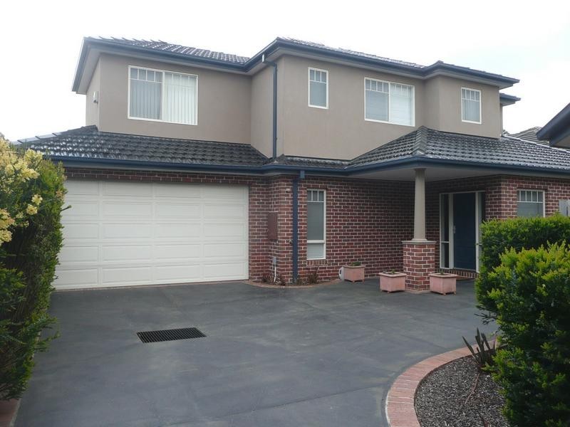 52A Queens Parade, Glen Iris VIC 3146