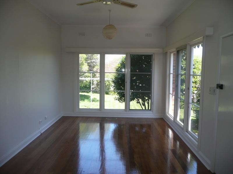 12 Dion Street, Glen Iris VIC 3146