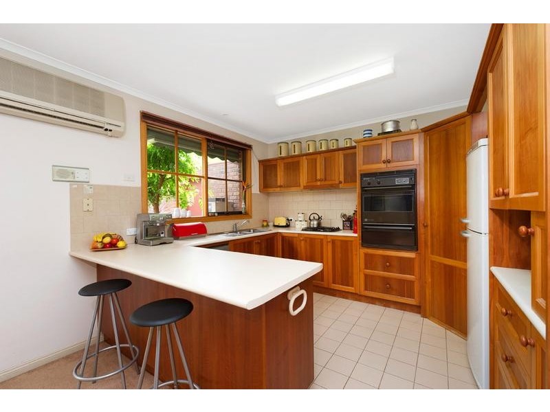 2/26 Myrniong Street, Glen Iris VIC 3146