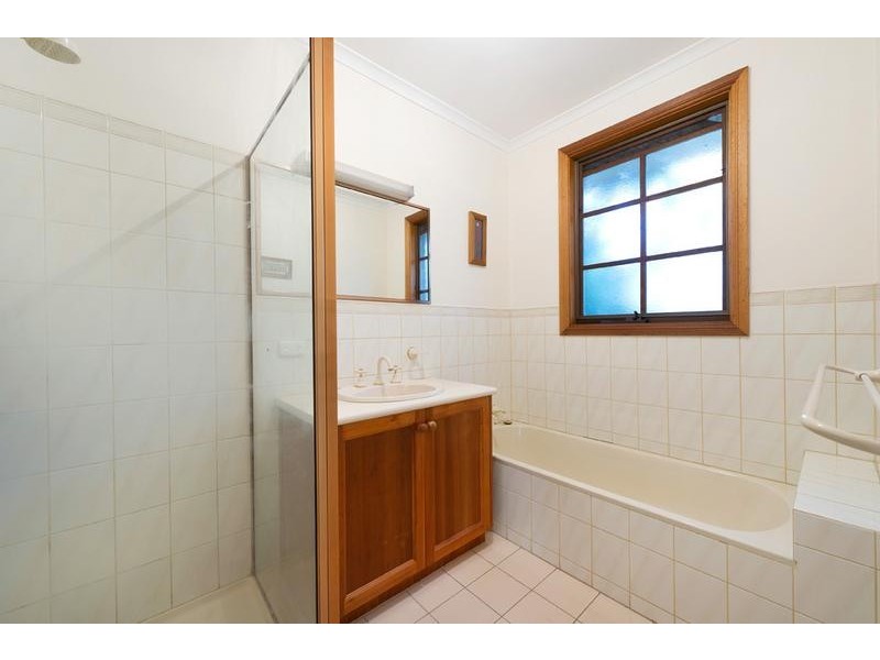 2/26 Myrniong Street, Glen Iris VIC 3146