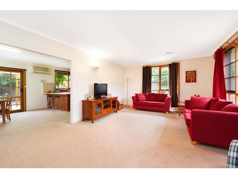 2/26 Myrniong Street, Glen Iris VIC 3146