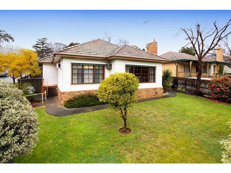 51 Warrigal Road, Surrey Hills VIC 3127