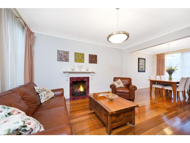 1A Halley Avenue, Camberwell VIC 3124