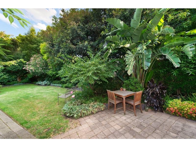 19 Bardolph Street, Glen Iris VIC 3146