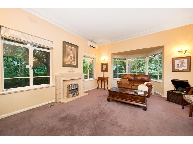 19 Bardolph Street, Glen Iris VIC 3146