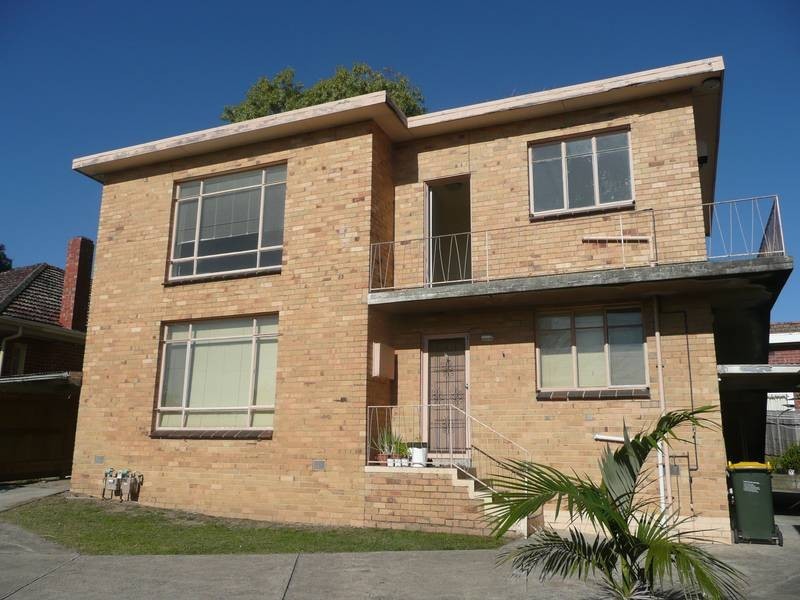 4/241 Warrigal Road, Burwood VIC 3125