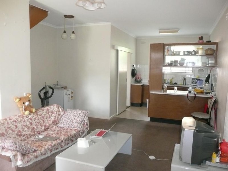 1/441 Warrigal Road, Burwood VIC 3125