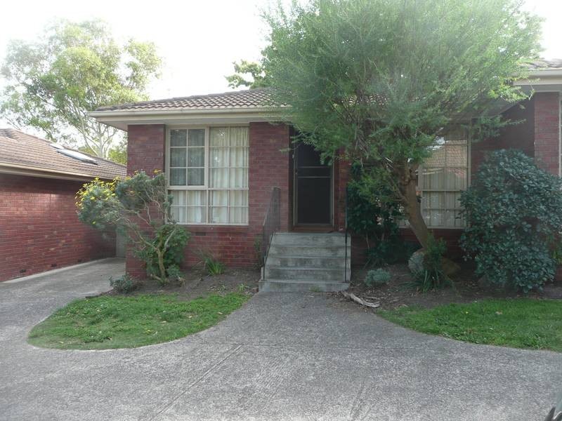 2/5 Edwards Street, Burwood VIC 3125