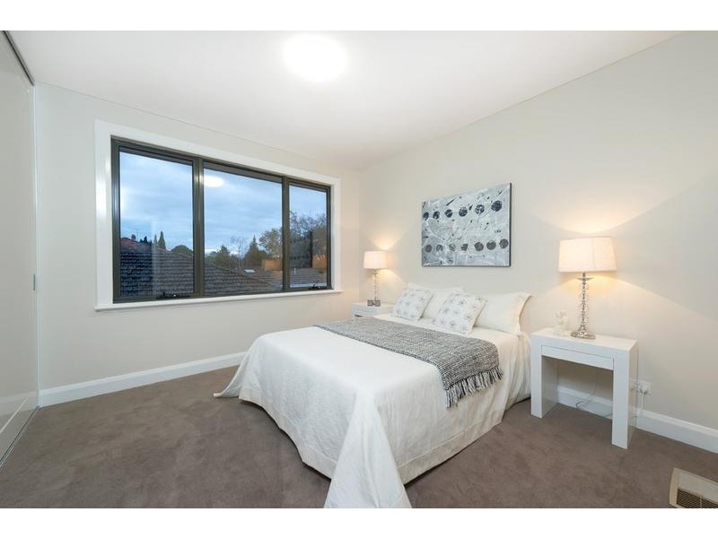 225 Highfield Rd, Camberwell VIC 3124