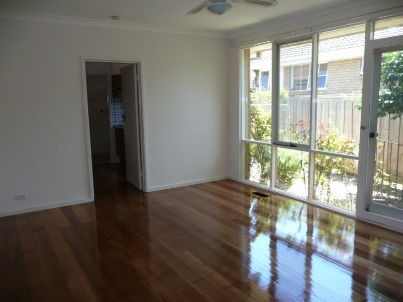 2/16 Dickens Street, Glen Iris VIC 3146