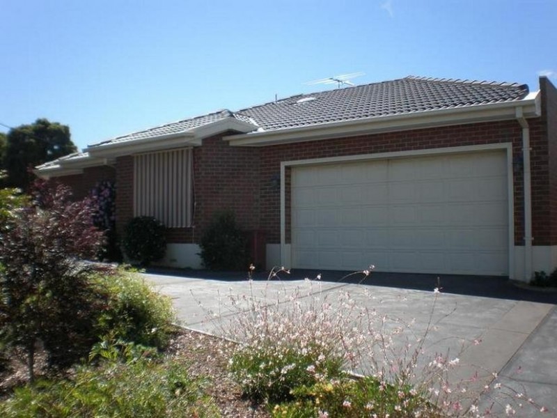 1/43 Paula Crescent, Doncaster East VIC 3109