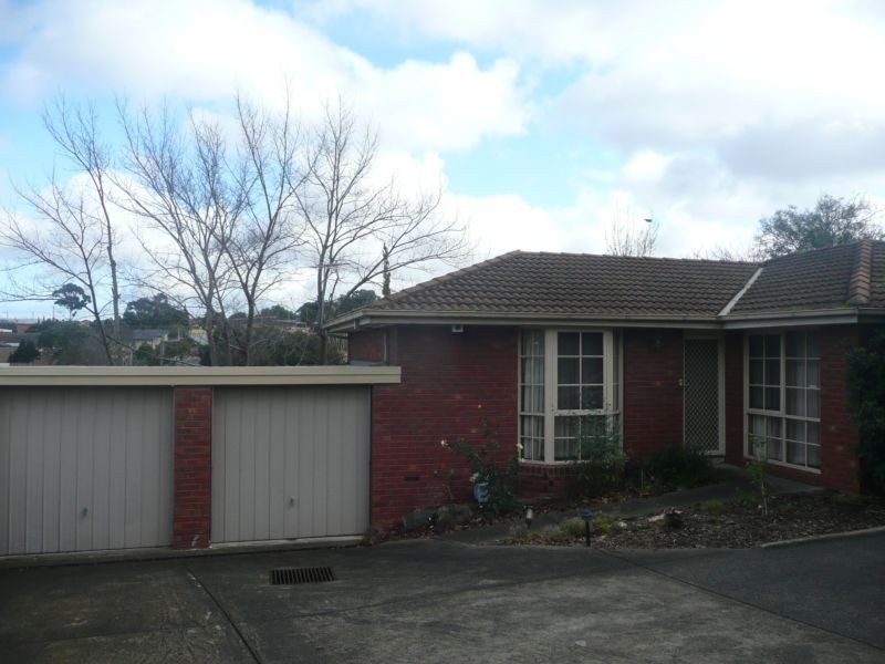 4/5 Edwards Street, Burwood VIC 3125