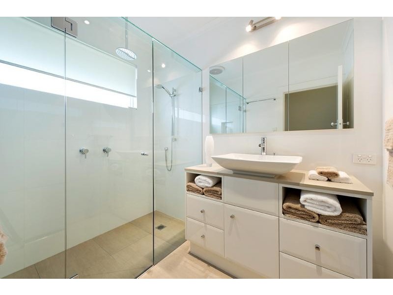 2/2 Maverston Street, Glen Iris VIC 3146